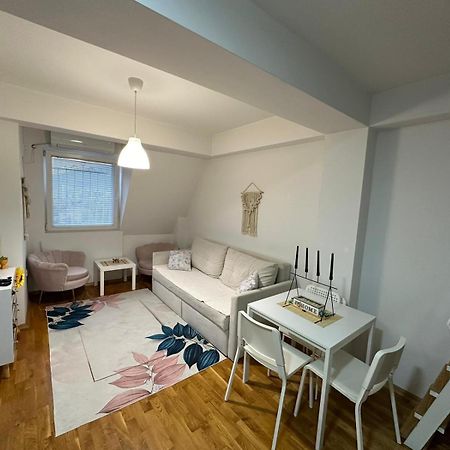 Et Apartment Szkopje Kültér fotó